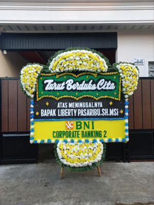 Papan Bunga Duka di Sungai Raya Kepulauan