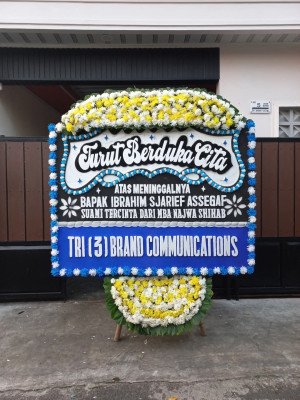 Papan Bunga Duka di Sungai Raya Kepulauan